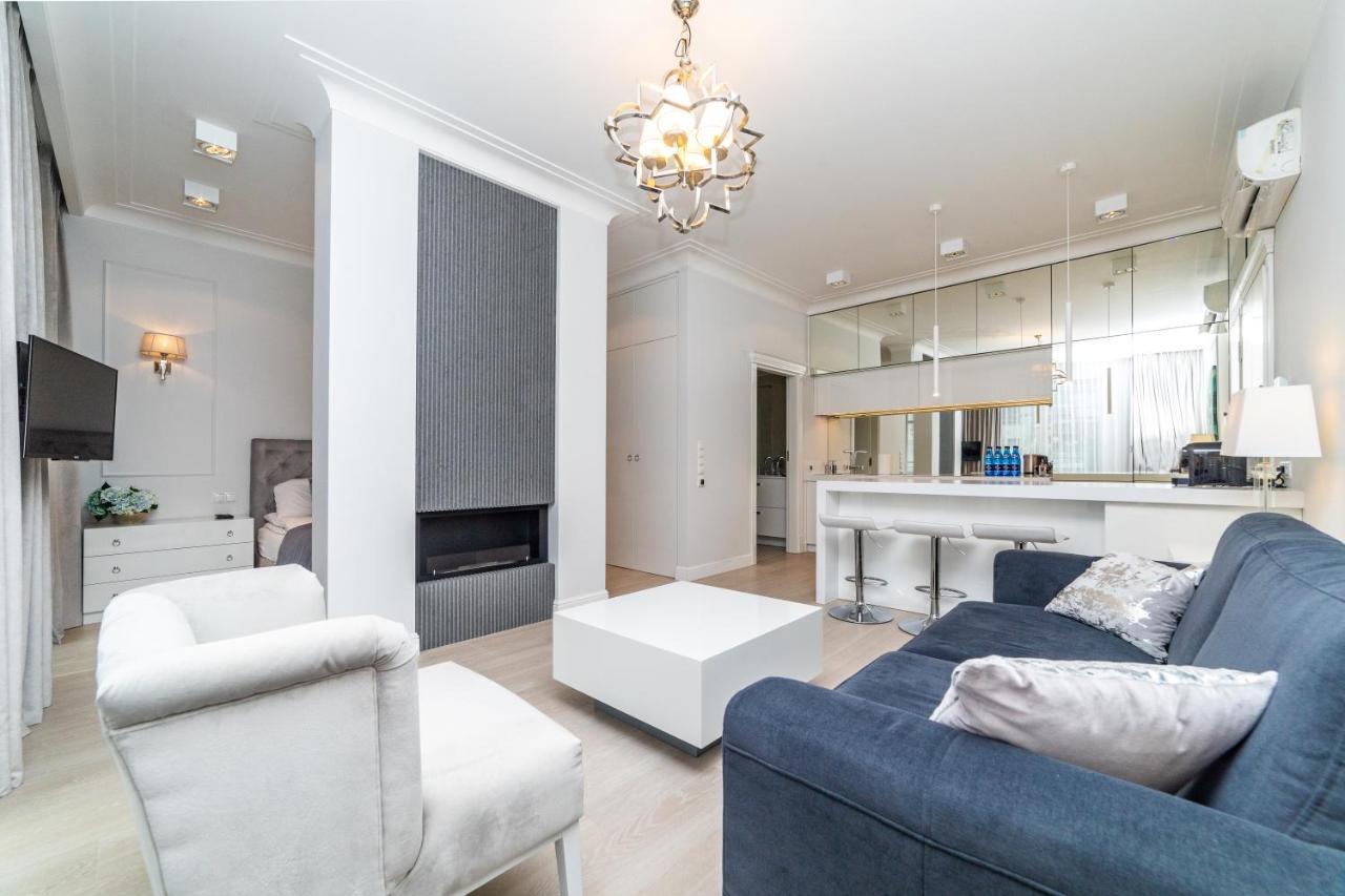 Cristal - Neptun Park By Oneapartments Apartment